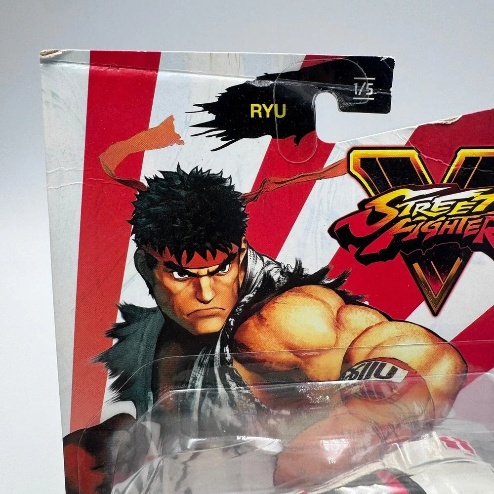 Hot Wheels Street Fighter V Ryu Character‎ Car 1/5 White Diecast GJJ30 2019 New